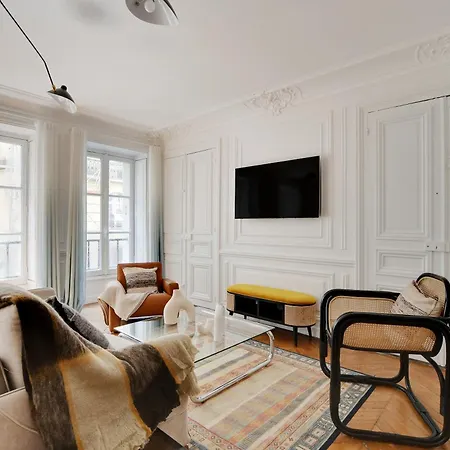 Parisian Luxury & Charm - St Germain Apartamento